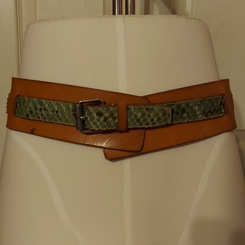 Awesome Prada python leather belt